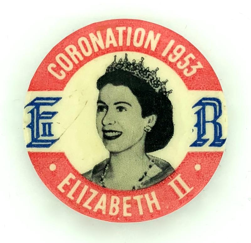 Coronation of Queen Elizabeth II 1953 souvenir tin button badge