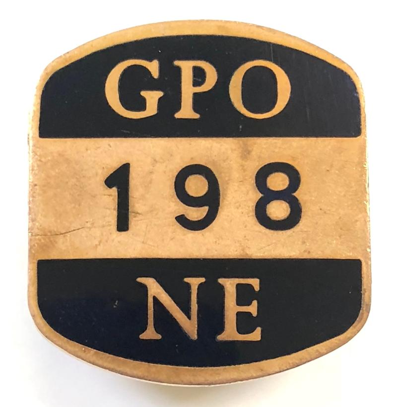General Post Office GPO 198 NE postmans security badge
