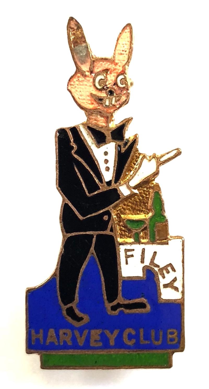 Butlins Harvey Club Filey membership rabbit badge no hat variant