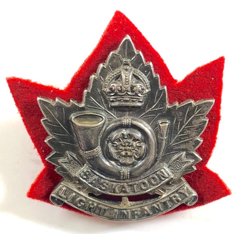 Saskatoon Light Infantry of Canada officers cap badge c.1924 to 1955