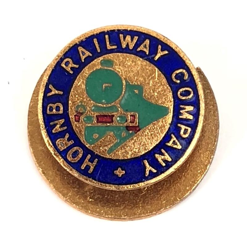 Hornby Railway Company toy train club red green enamel badge