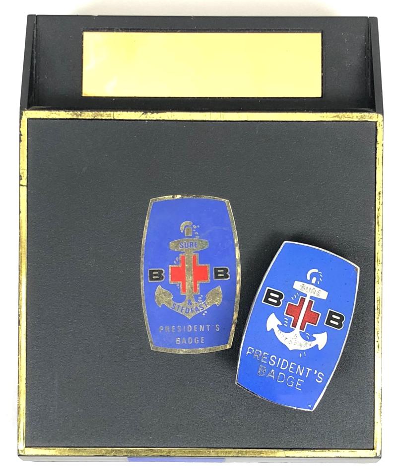 Boys Brigade Presidents first issue badge with presentation case