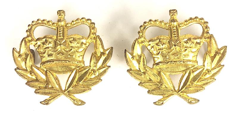 General Post Office GPO senior postmans pair of gilt collar badges