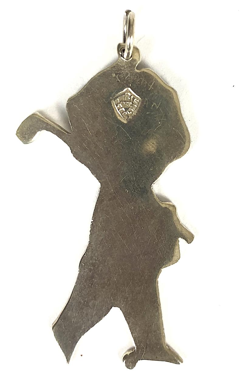 Robertsons circa 1981 Golly Action Golfer silver pendant badge