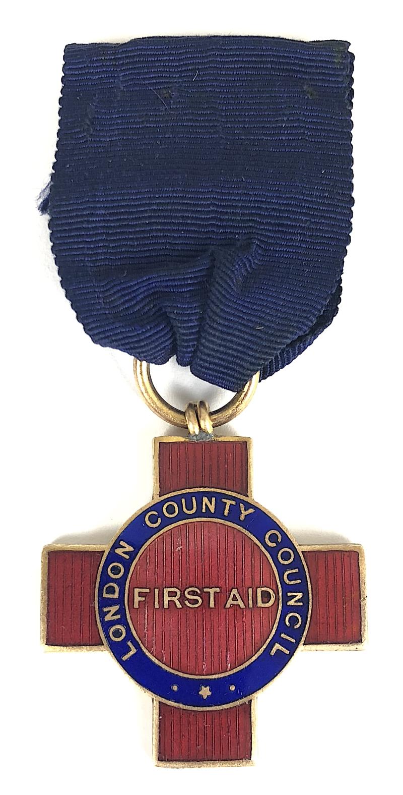 London County Council LCC First Aid Nursing Badge