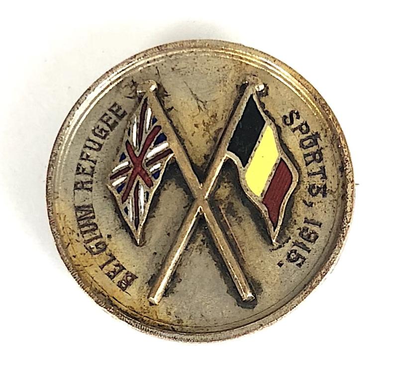 Belgium Refugee Sports 1915 united crossed flags supporters badge