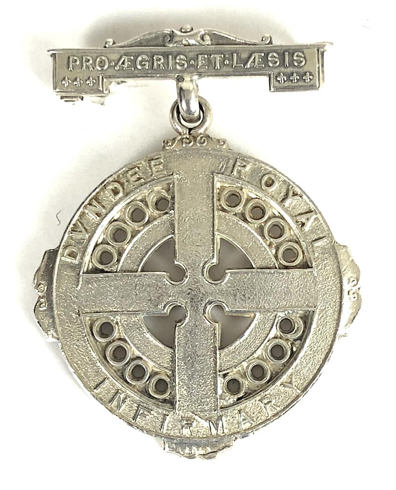Dundee Royal Infirmary 1955 HM Silver nurses hospital named badge Scotland