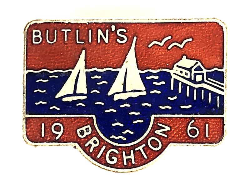 Butlins 1961 Brighton holiday camp yacht and pier badge