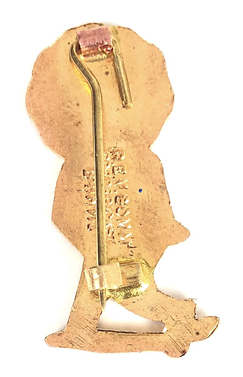 Robertsons 1970s Golly hockey player advertising badge R.E.V.Gomm