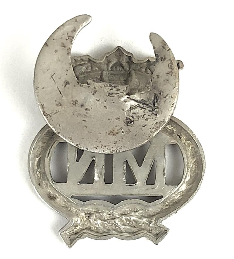 Merchant Navy official issue MN war service silver badge
