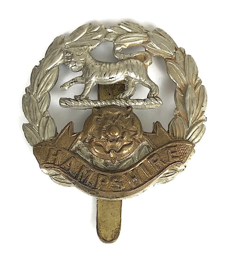 WW2 Hampshire Regiment Cap Badge