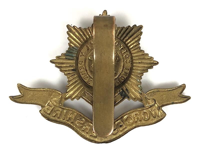 WWI Worcestershire Regiment All-Brass Cap Badge
