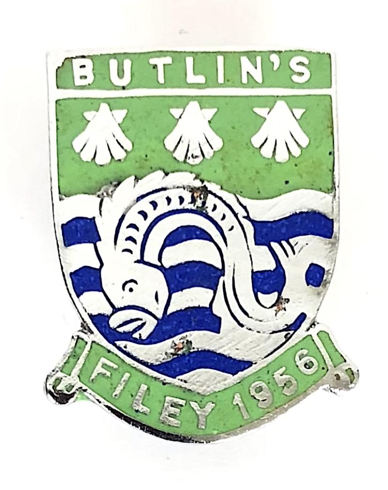Butlins 1956 Filey holiday camp fish and three shells badge