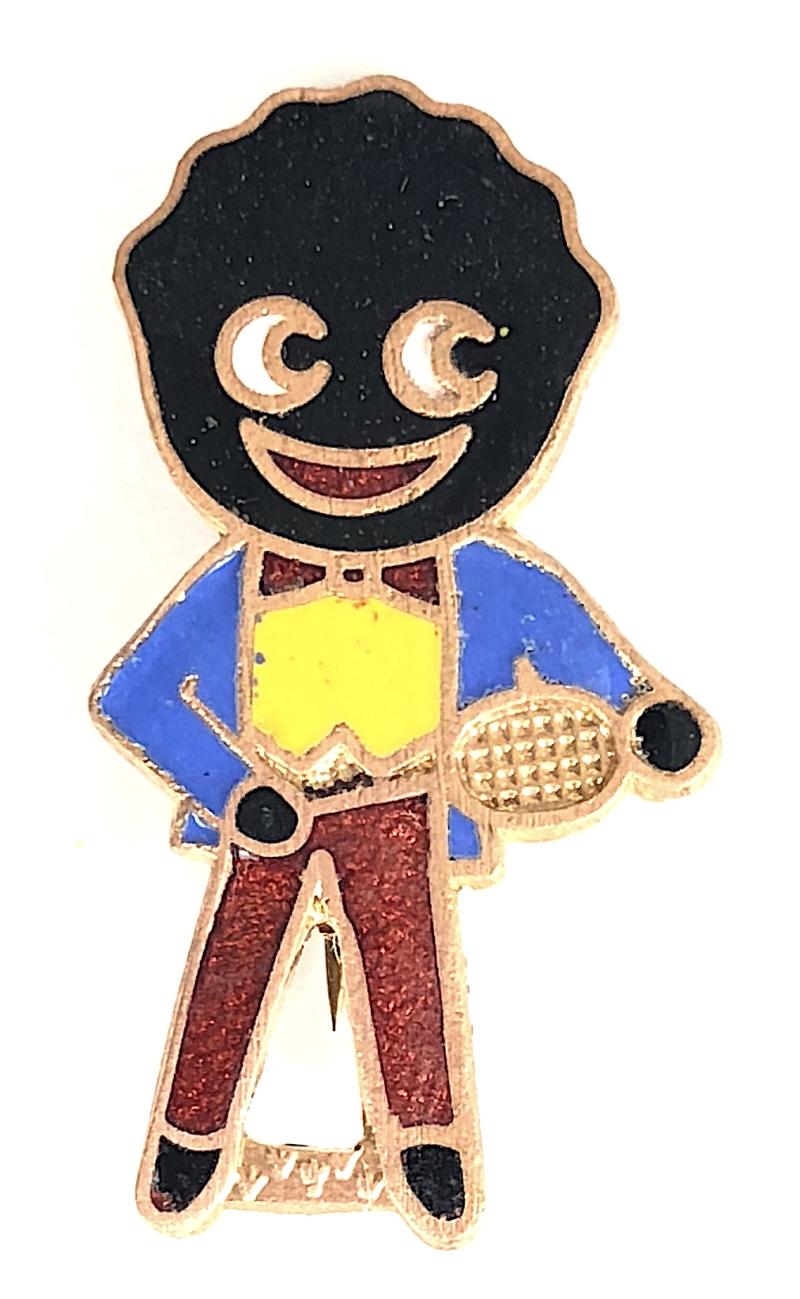 Robertsons 1970s Golly tennis player advertising badge R.E.V.Gomm