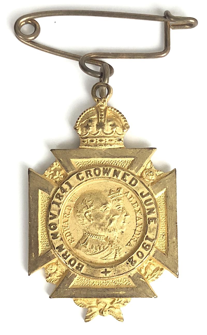 King Edward VII & Alexandra 1902 commemorative badge for Denton Manchester