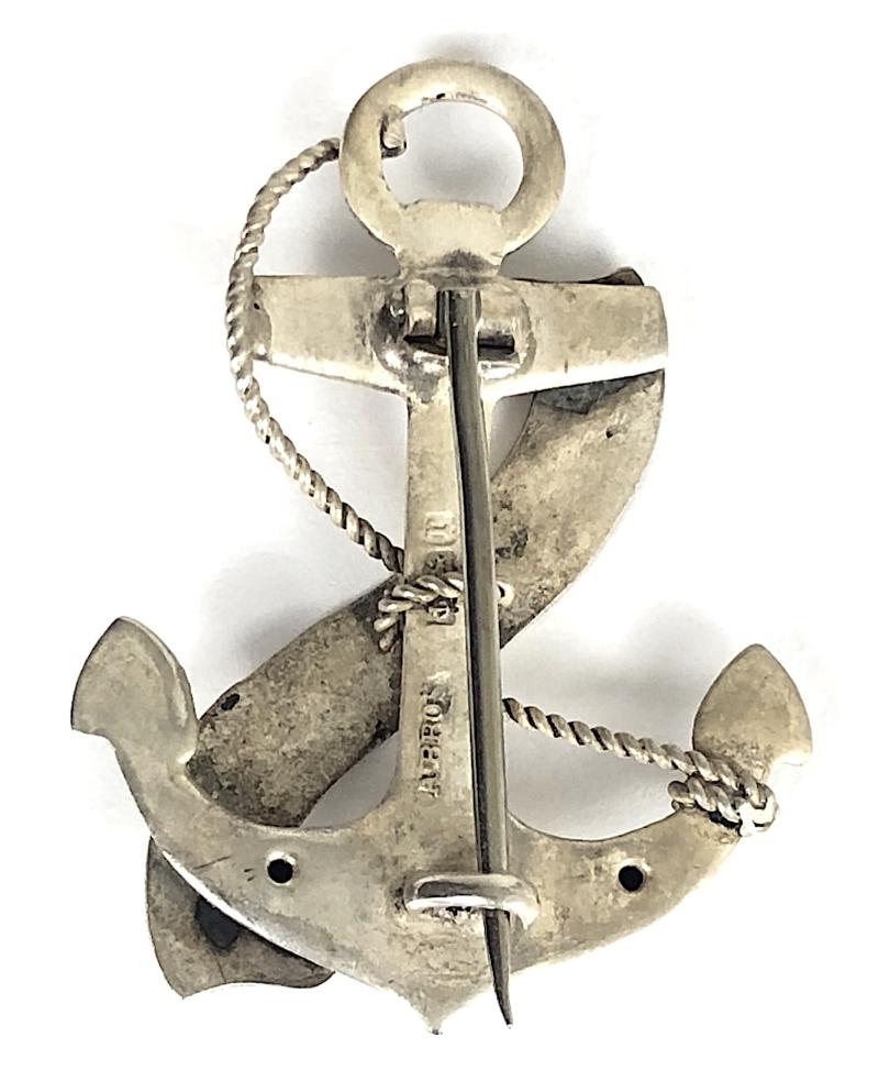Royal Navy HMS Dauntless 1916 Hollow Silver Anchor Brooch