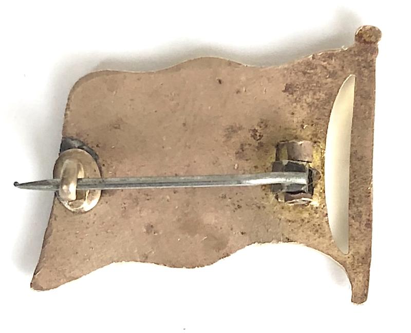 Union Jack Flag gilt and enamel patriotic badge