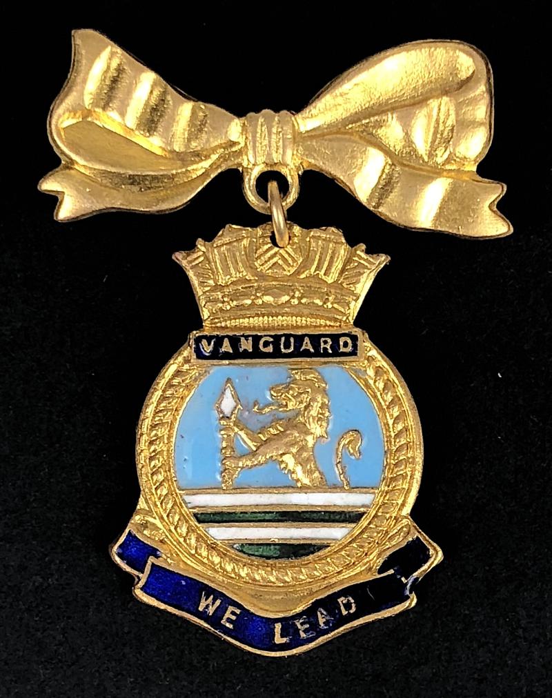 Royal Navy HMS Vanguard ships crest sweetheart brooch c.1946 –1960