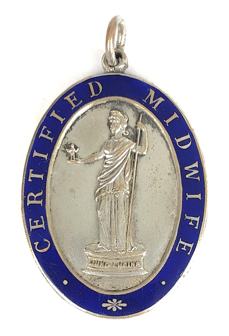 Certified Midwife 1921 qualification badge