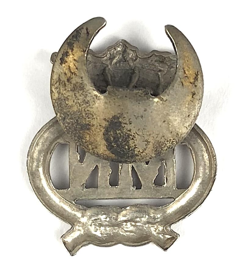 Merchant Navy official issue MN war service silver badge