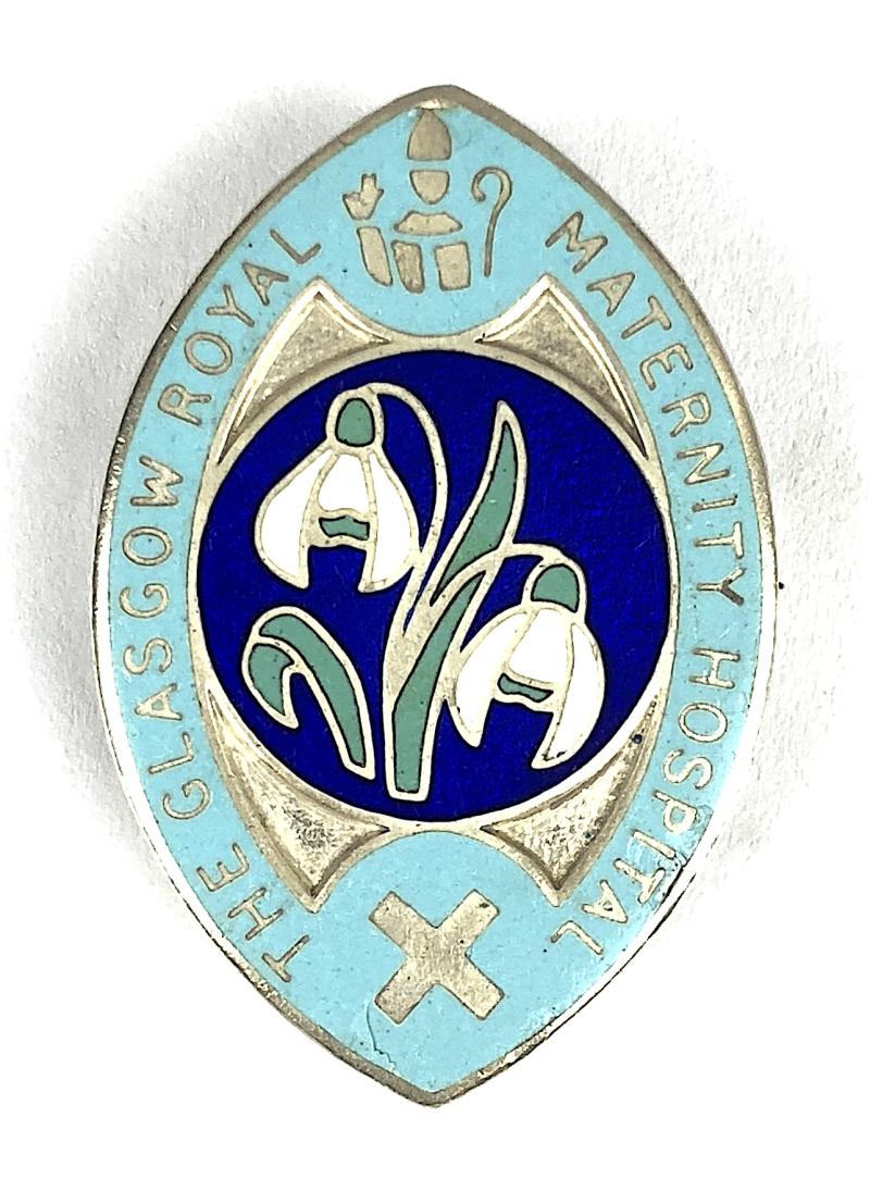 Glasgow Royal Maternity Hospital midwives silver badge Scotland