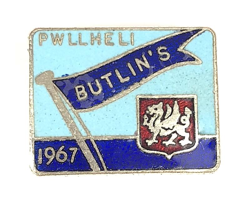 Butlins 1967 Pwllheli holiday camp Welsh dragon flag badge