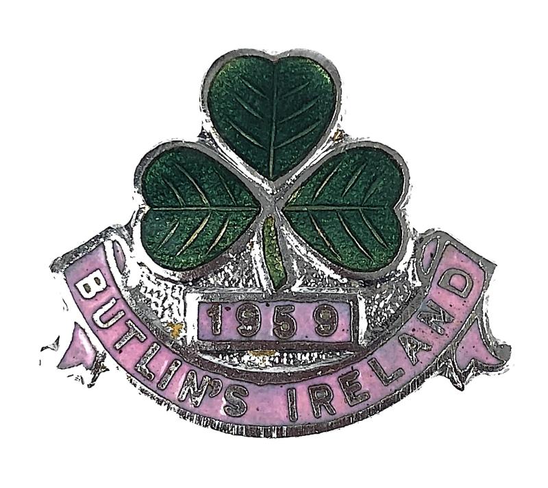 Butlins 1959 Mosney Ireland holiday camp shamrock badge