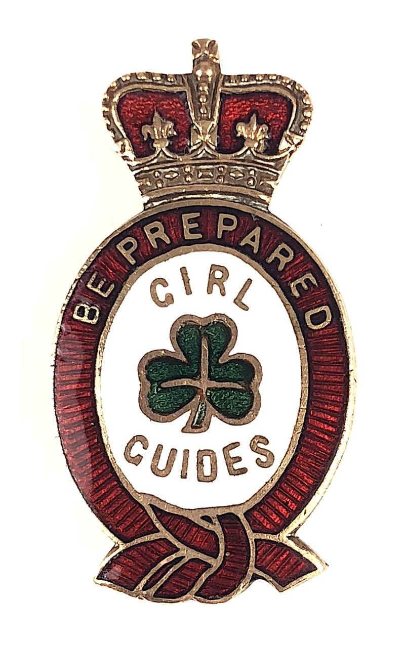 Girl Guides Queens Guide Award badge