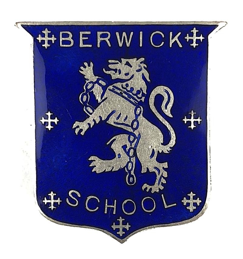 Berwick School Scottish Lion Rampant Vintage Badge'