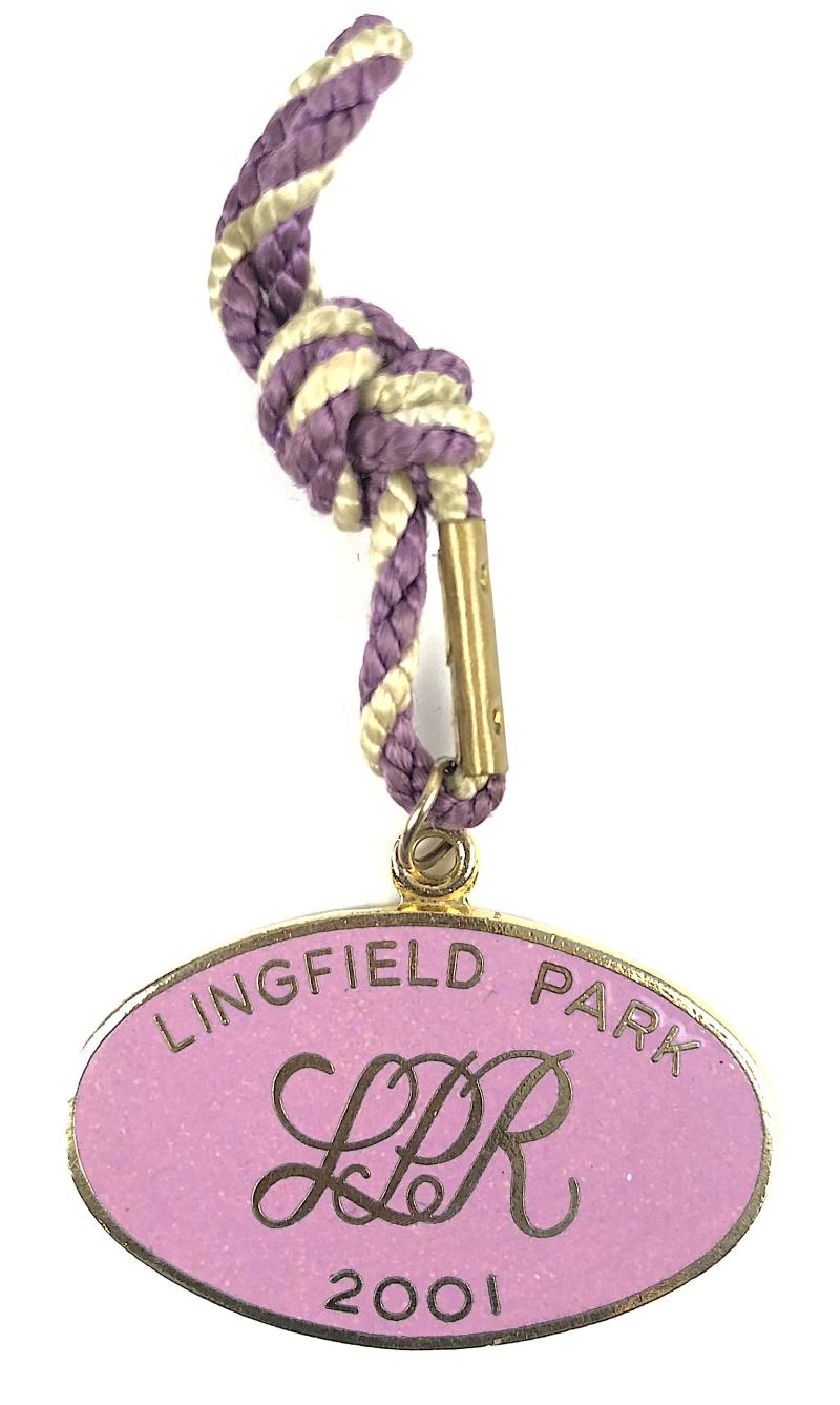 2001 Lingfield Park Racecoure horse racing club badge