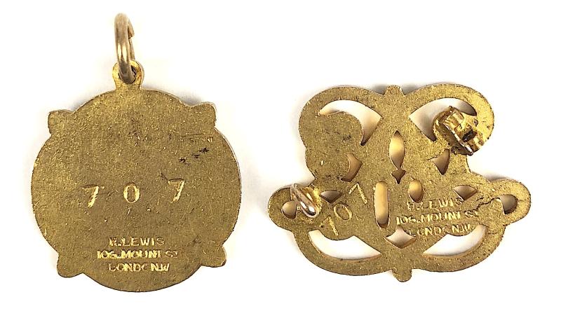 1905 Lingfield Park Racecourse Edwardian horse racing club pair of badges cord & pin ABSENT