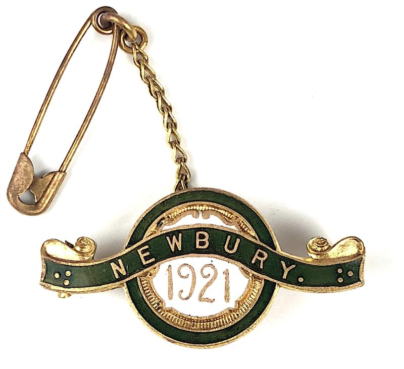 1921 Newbury Racecourse horse racing club ladies pin badge