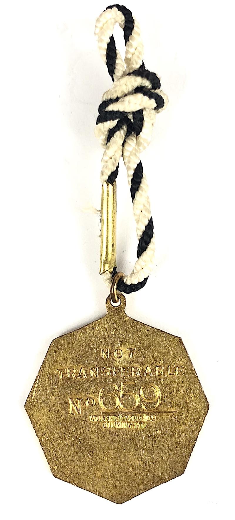 1939 Newbury Racecourse gentlemans horse racing club badge