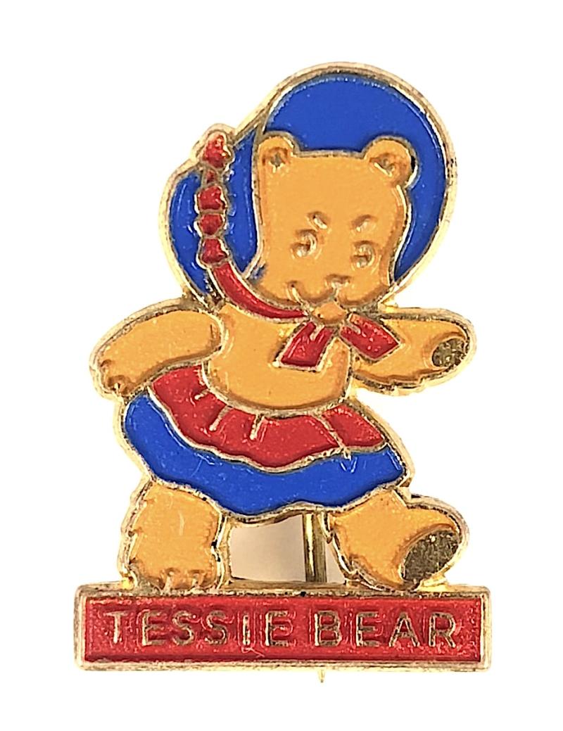 Enid Blyton Noddy's Friend Tessie Bear Kelloggs advertising badge