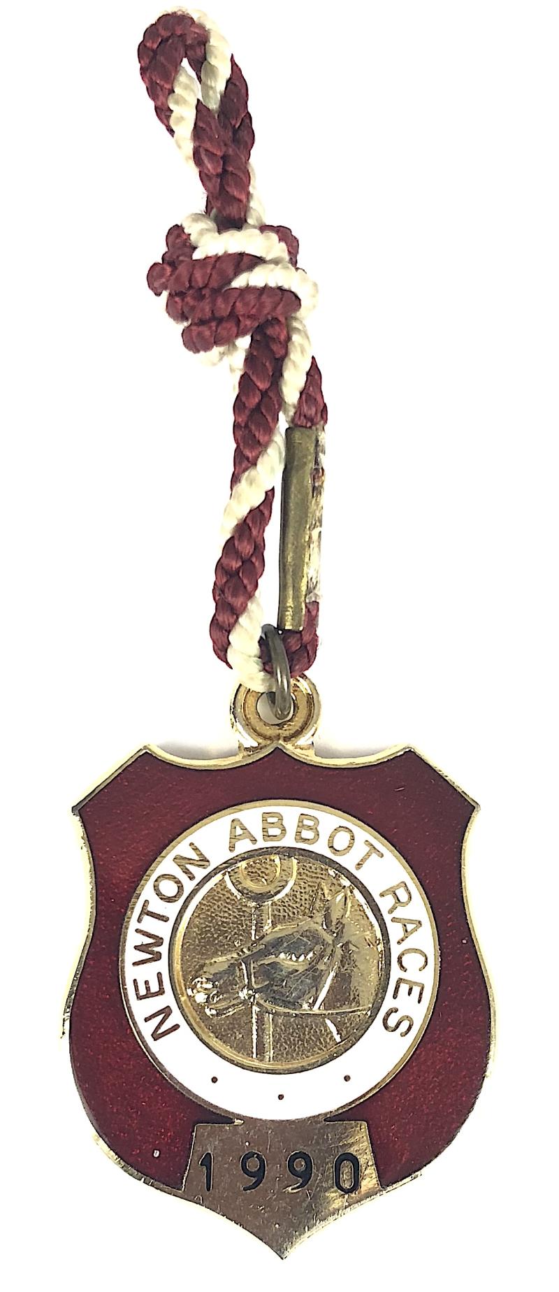 1990 Newton Abbot Races gentlemans horse racing club badge Devon