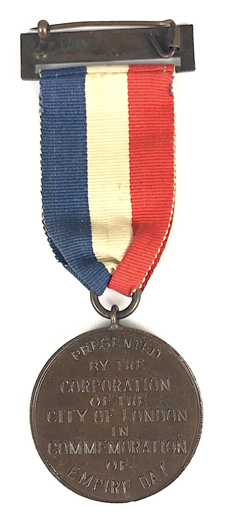City of London 1933 Empire Day Guildhall Presentation Bronze Medal