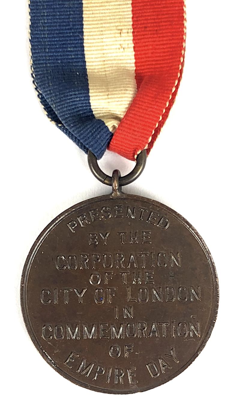 City of London 1933 Empire Day Guildhall Presentation Bronze Medal