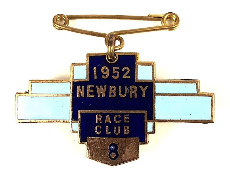1952 Newbury Racecourse horse racing club No 8. pin badge