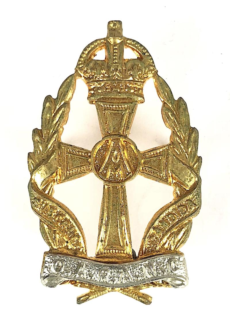 Queen Alexandras Royal Army Nursing Corps QARANC cap badge 1949-52