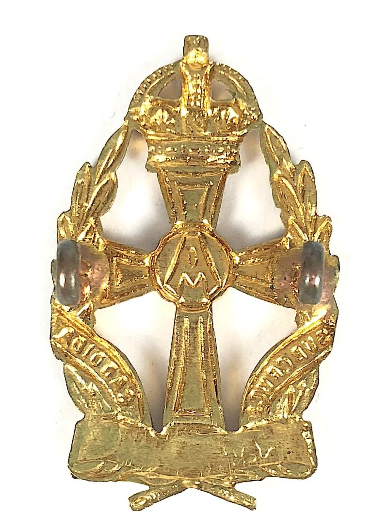 Queen Alexandras Royal Army Nursing Corps QARANC cap badge 1949-52