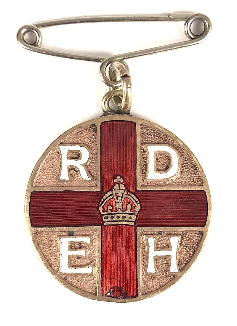 Royal Devon & Exeter Hospital 1955-1957 nurses named badge