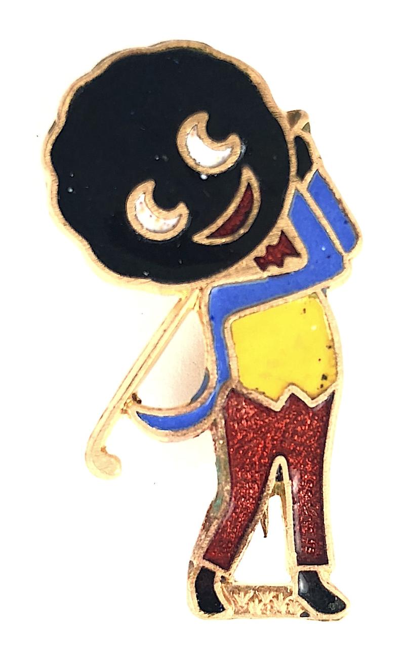 Robertsons 1970s Golly golfer advertising badge R.E.V.Gomm