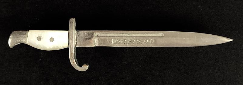WW1 Battle of Waterloo miniature bayonet centenary pin badge