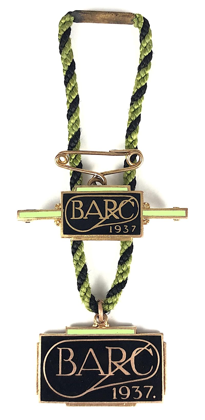 Brooklands Automobile Racing Club BARC 1937 membership badge & guest